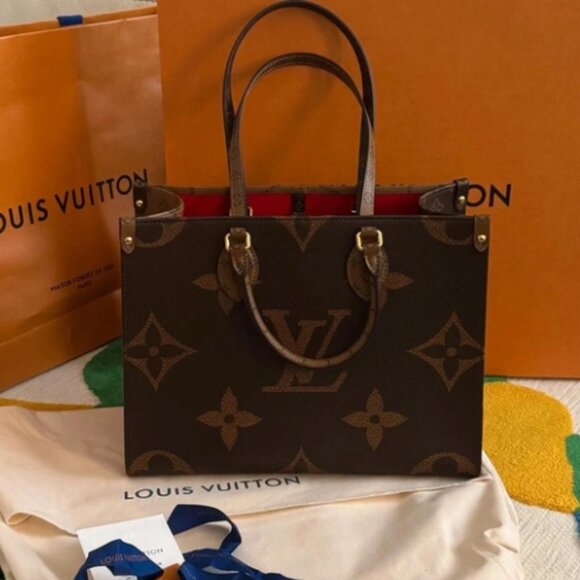 Louis Vuitton ONTHEGO MM Bag Classic embossed - Picture 3 of 6